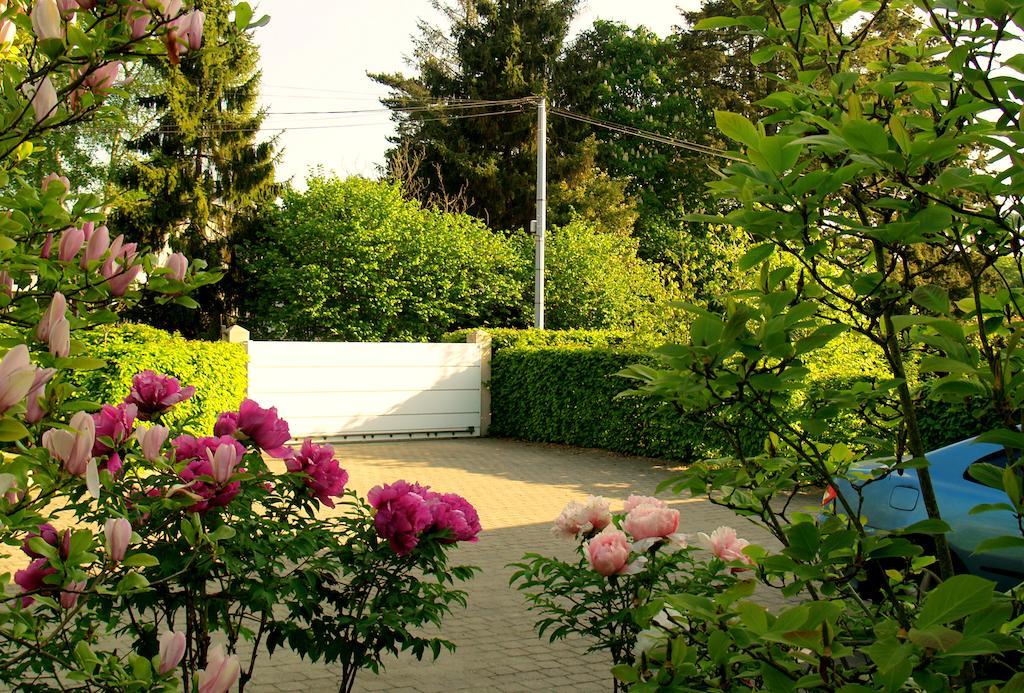 Les Deux Chenes Bed and Breakfast La Chapelle-Sur-Erdre Eksteriør billede